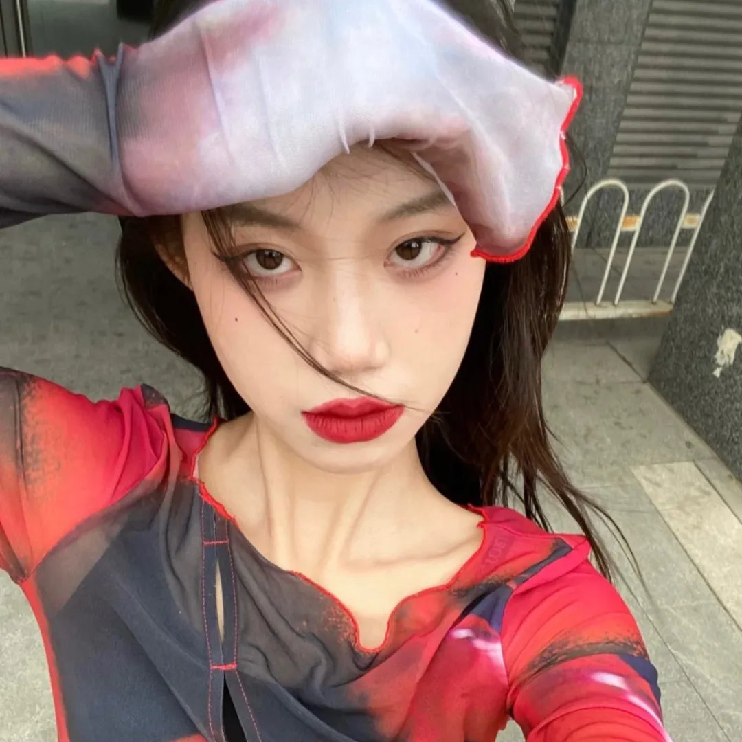 藏春洞
